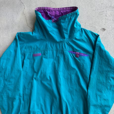 Columbia ハイネックナイロンプルオーバー