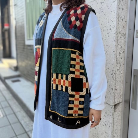 ゴブラン織総柄ベスト