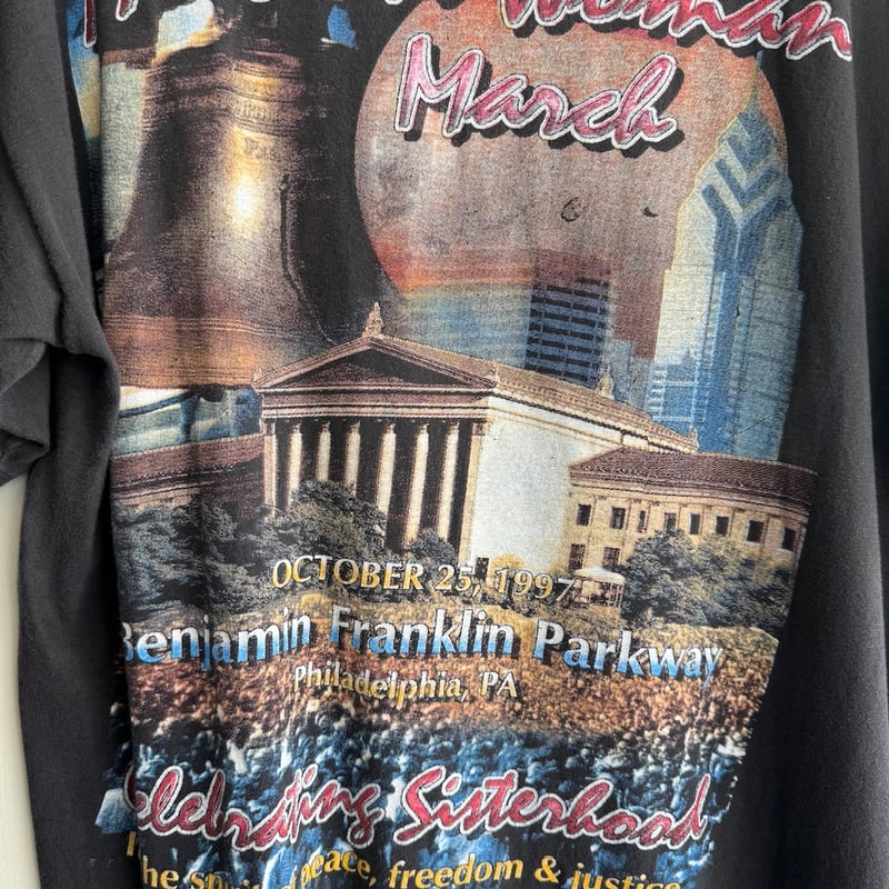 90's Million Woman MarchプリントTシャツ | CUSTOM FEVER
