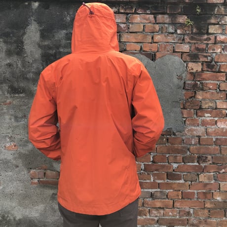 PATAGONIA 〝トレントシェルジャケット〟