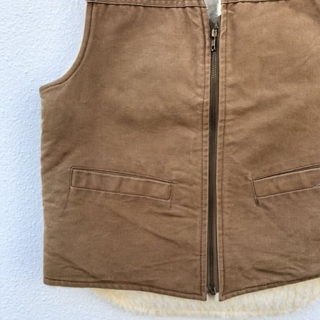 USA製Carhartt ボアベスト
