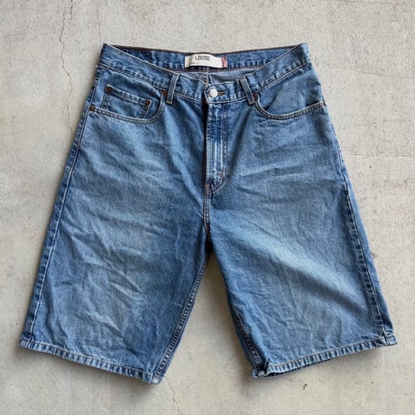 Levi's569 デニムショーツ(W32)