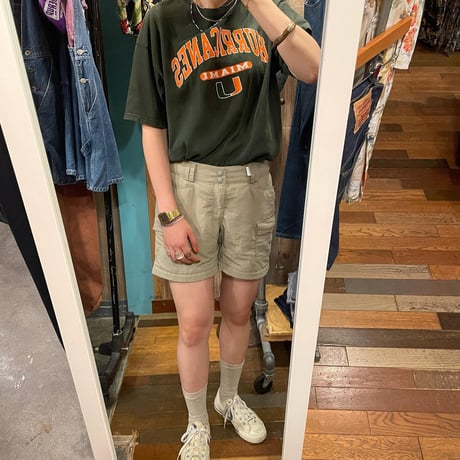 マイアミ大学カレッジTシャツ