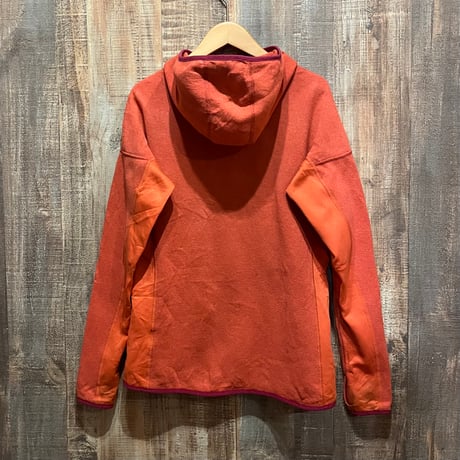 Patagonia ベターセータージップフーディー