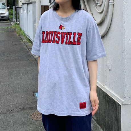 Louisville CardinalsチームTシャツ