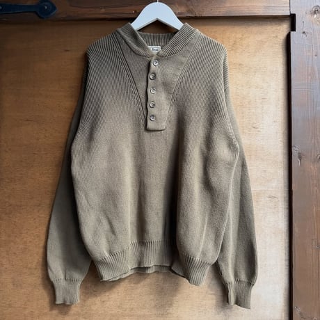 L.L.Bean ヘンリーネックニット