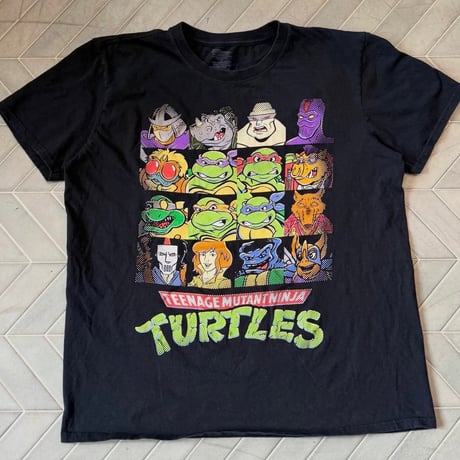 タートルズ キャラクターデザインTシャツ