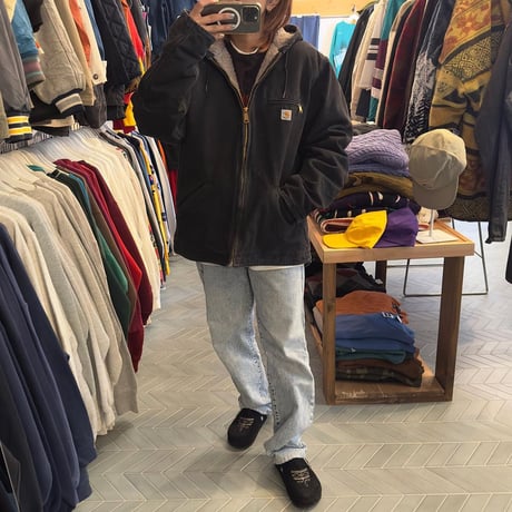 carhartt  ボア付きアクティブジャケット