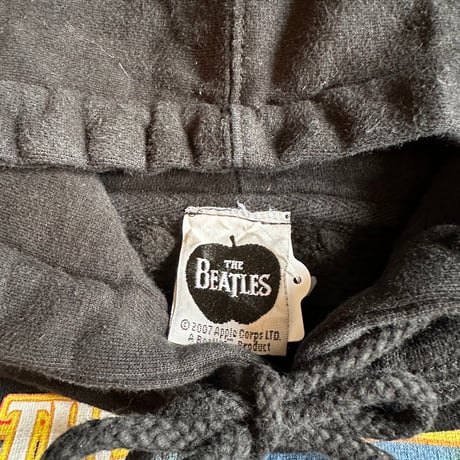 THA BEATLES プリントパーカー