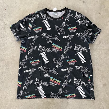 PUMA総柄プリントTシャツ