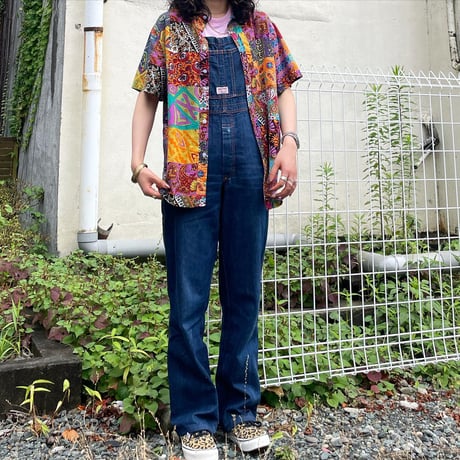 パッチワーク風総柄シャツ