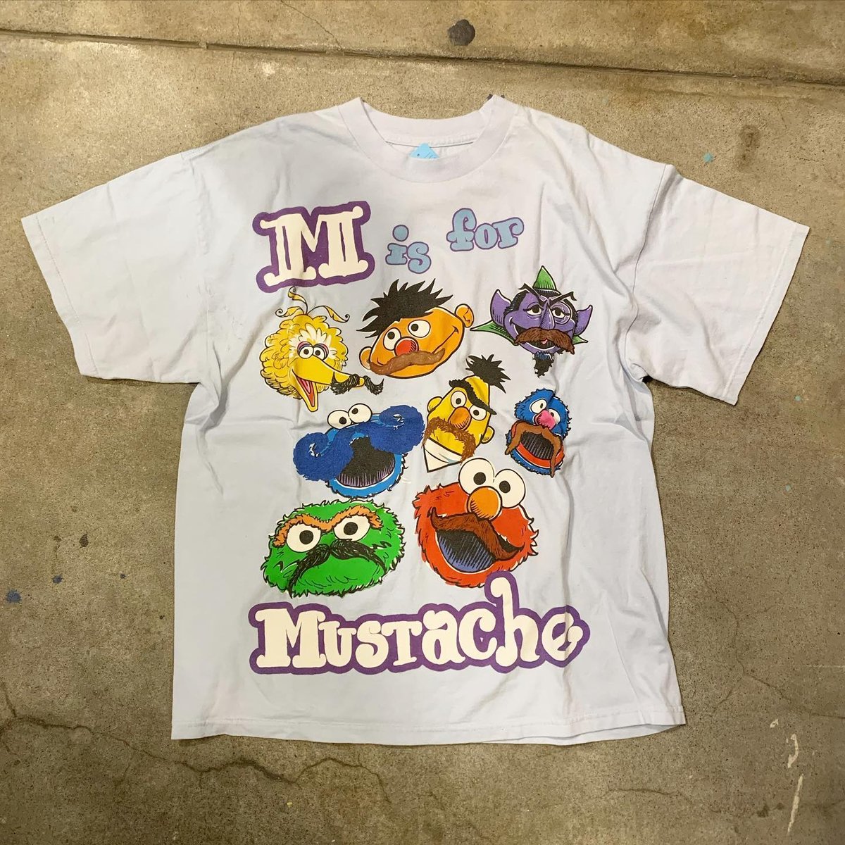 セサミストリート　tシャツ　まとめ売り 最終値下げ！美品セサミストリートTシャツMサイズ - メルカリ