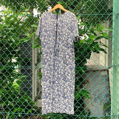ピンタック花柄ワンピ