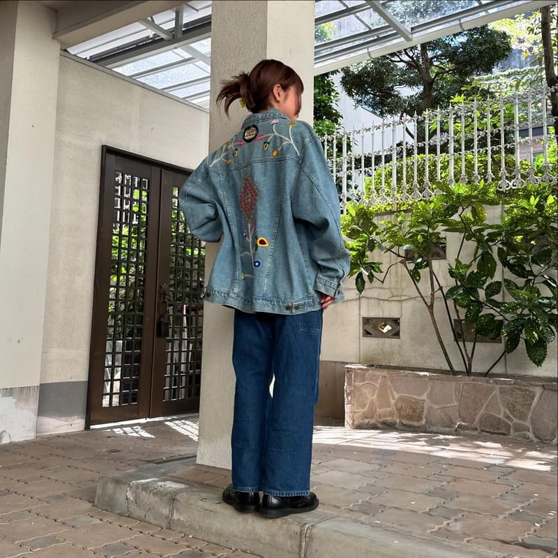 ピロティ薄手デニム刺繍ジャケット 春に ピロティ薄手デニム刺繍ジャケット 春に カラー刺繍デニム