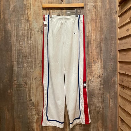 NIKE トラックパンツ