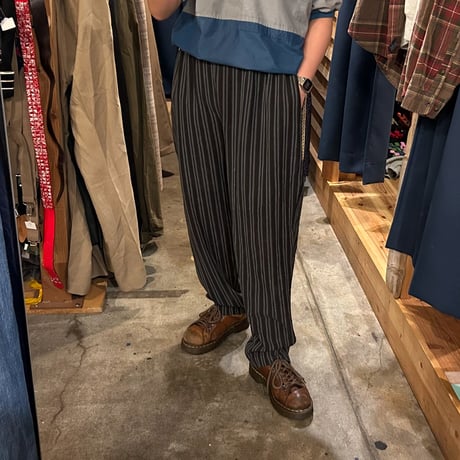 ストライプ リラックスパンツ