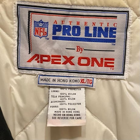 NFL ダラス・カウボーイズ 中綿ナイロンジャケット