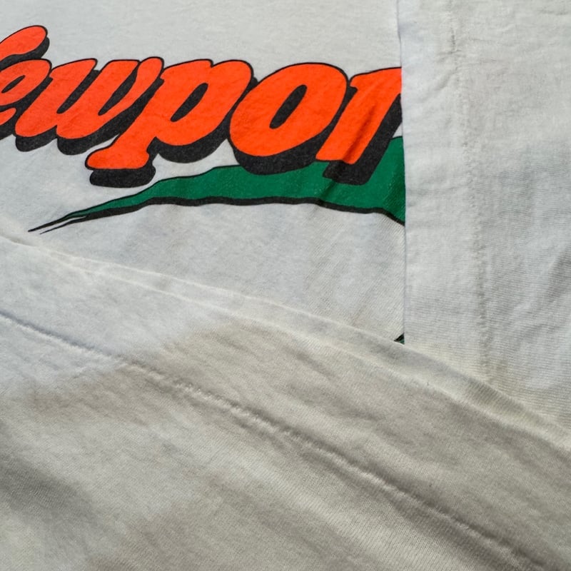 Newport Tシャツ VTG 1990's Newport Orange & Green T Shirt Sz XL ☆ New