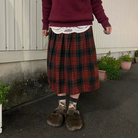 チェックスカート