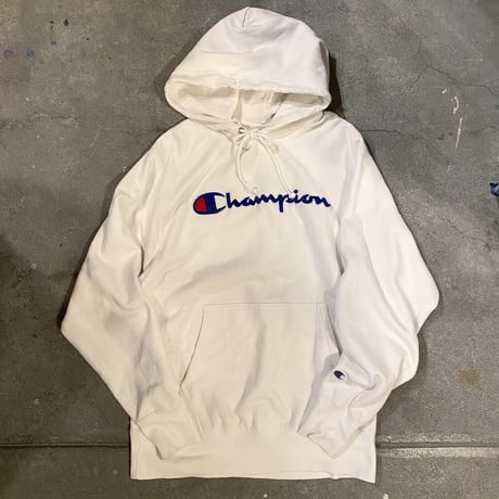 CHAMPION REVERSE WEAVEパーカー