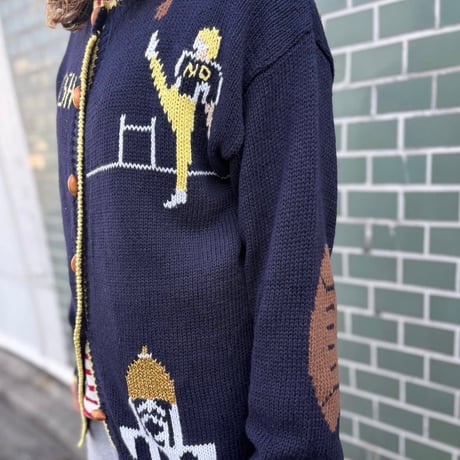 BellePointe “Notre Dame Football” ニットカーディガン