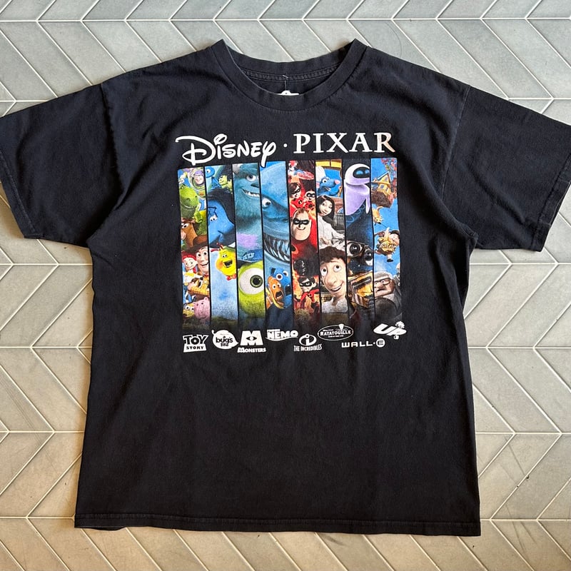 Disney pixar Tシャツ | CUSTOM FEVER