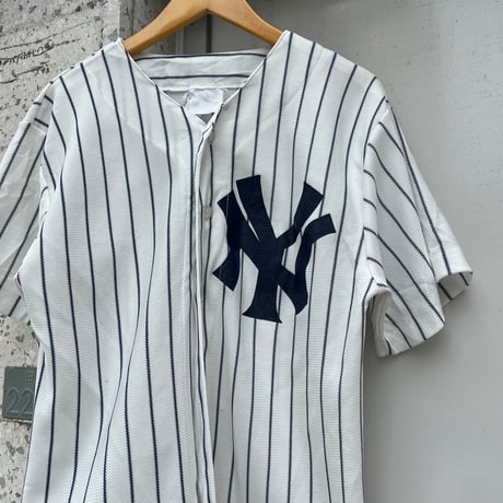 NY YANKEES ベースボールシャツ