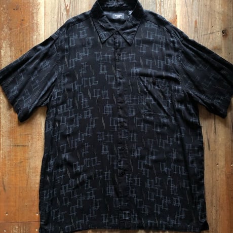 レーヨン総柄シャツ XL