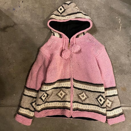 ぽんぽん付きニットフーディジャケット