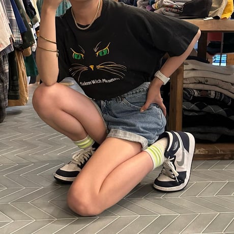 USA製魔女博物館Tシャツ