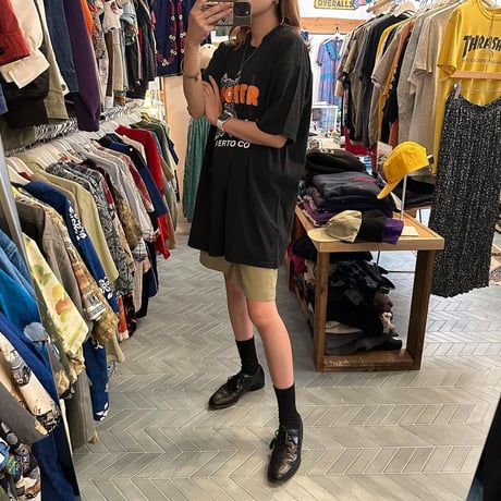 フーターズ両面プリントTシャツ🦉