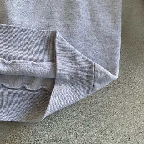 USA製ハスキー刺繍スウェット