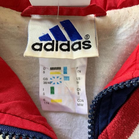 adidasナイロン切り替えフルジップ