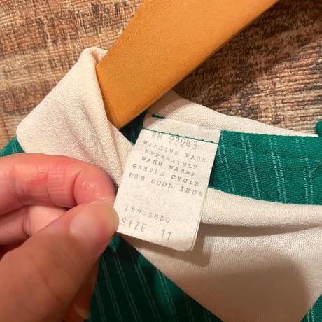 襟付パフスリーブワンピース