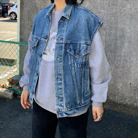 Levi'sデニムリメイクベスト
