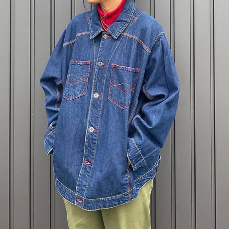 ステッチデザインデニムジャケット