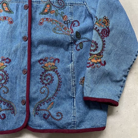 ペイズリー刺繍デニムブルゾン