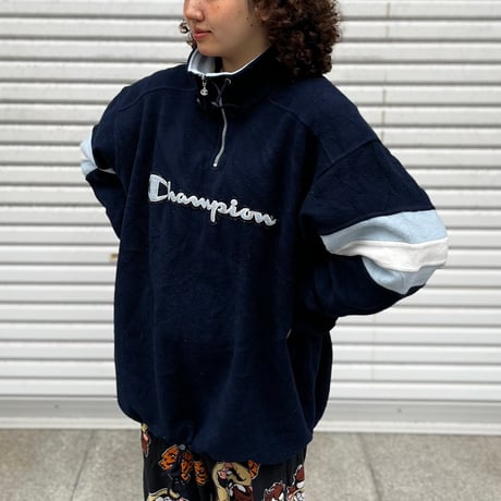 Champion ロゴハーフジップフリース