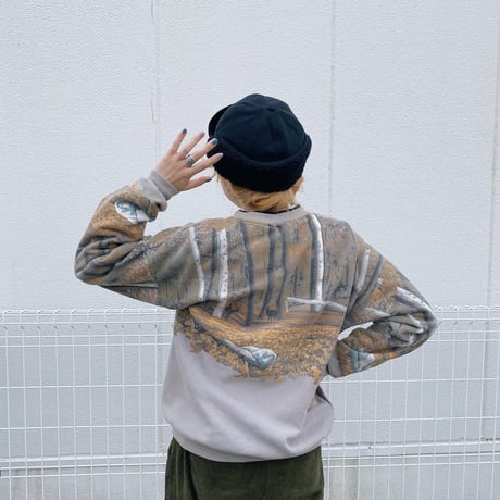 鹿ヘンリーネックススウェット