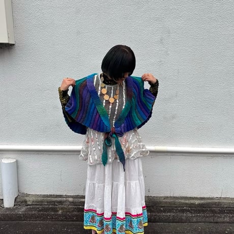 ニットポンチョ
