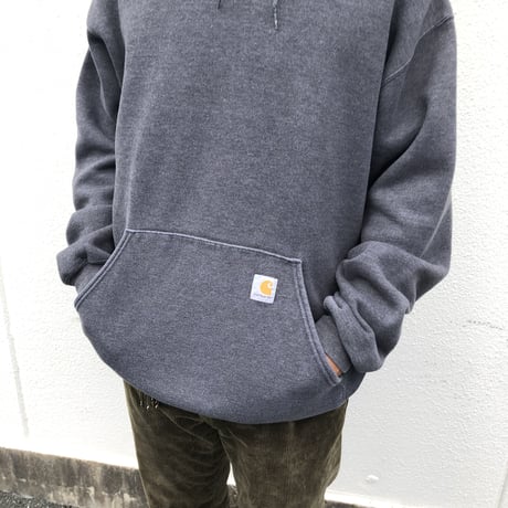 Carharttワンポイントフーディ