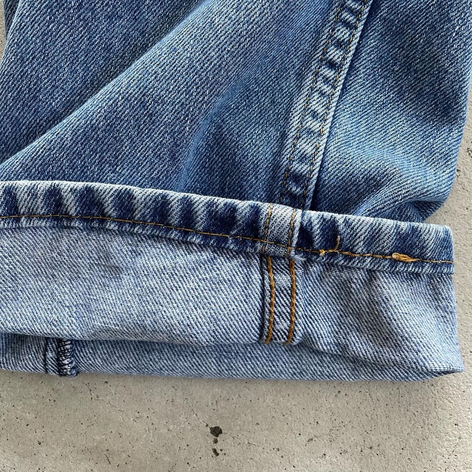 62e75852a7e560497518399a