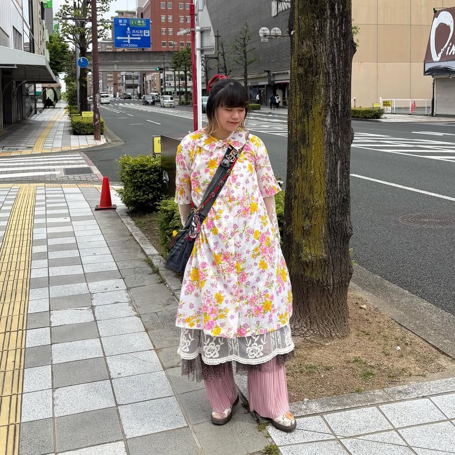 6818337cb46a37f1ae402844