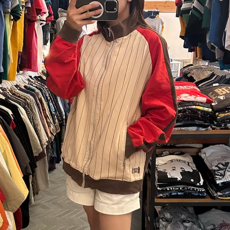 NIKE フルジップスウェット