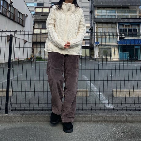 オフネックウールニットフルジップ
