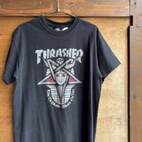 THRASHER GODDESS グラフィックTシャツ