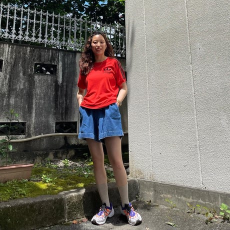 adidas トレフォイルオレンジTシャツ