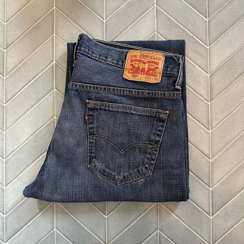 Levi's 569 W34 L30 | CUSTOM FEVER Levi's 569 W34 L30 | CUSTOM FEVER