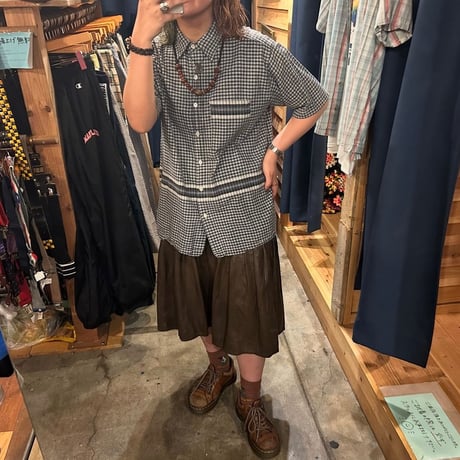 ポイントデザインチェックシャツ