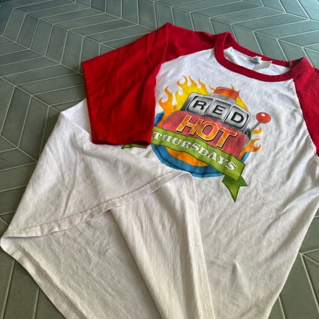 RED HOTラグラン七部袖Tシャツ